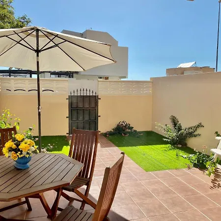 بيت للعطل Morden House With Ocean View Pool, Air Con