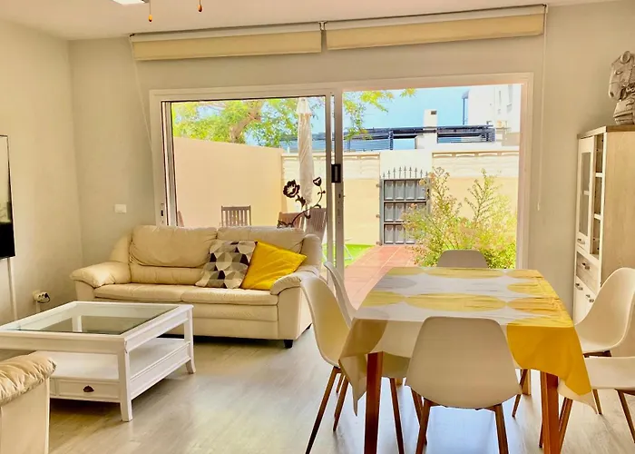 Morden House With Ocean View Pool, Air Con Costa Adeje (Tenerife)