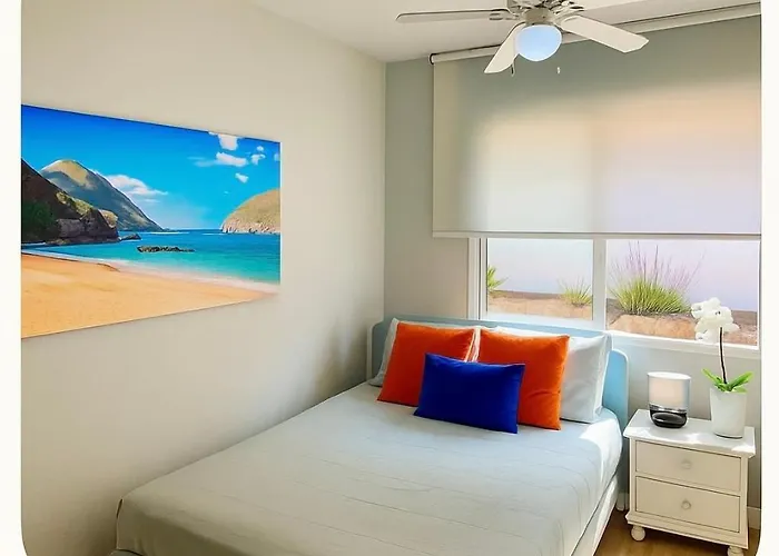 Будинок відпочинку Morden House With Ocean View Pool, Air Con *