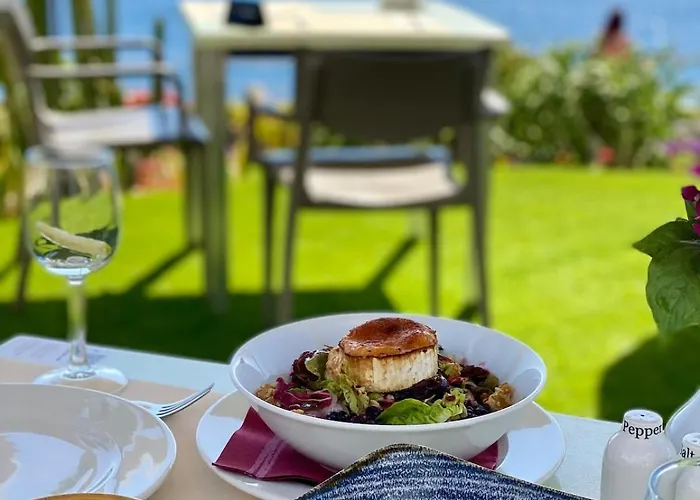 Будинок відпочинку Morden House With Ocean View Pool, Air Con *